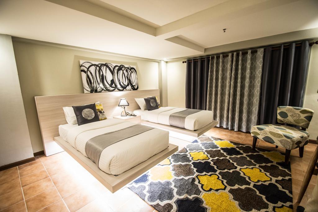 Butuan City Almont City Hotel מראה חיצוני תמונה