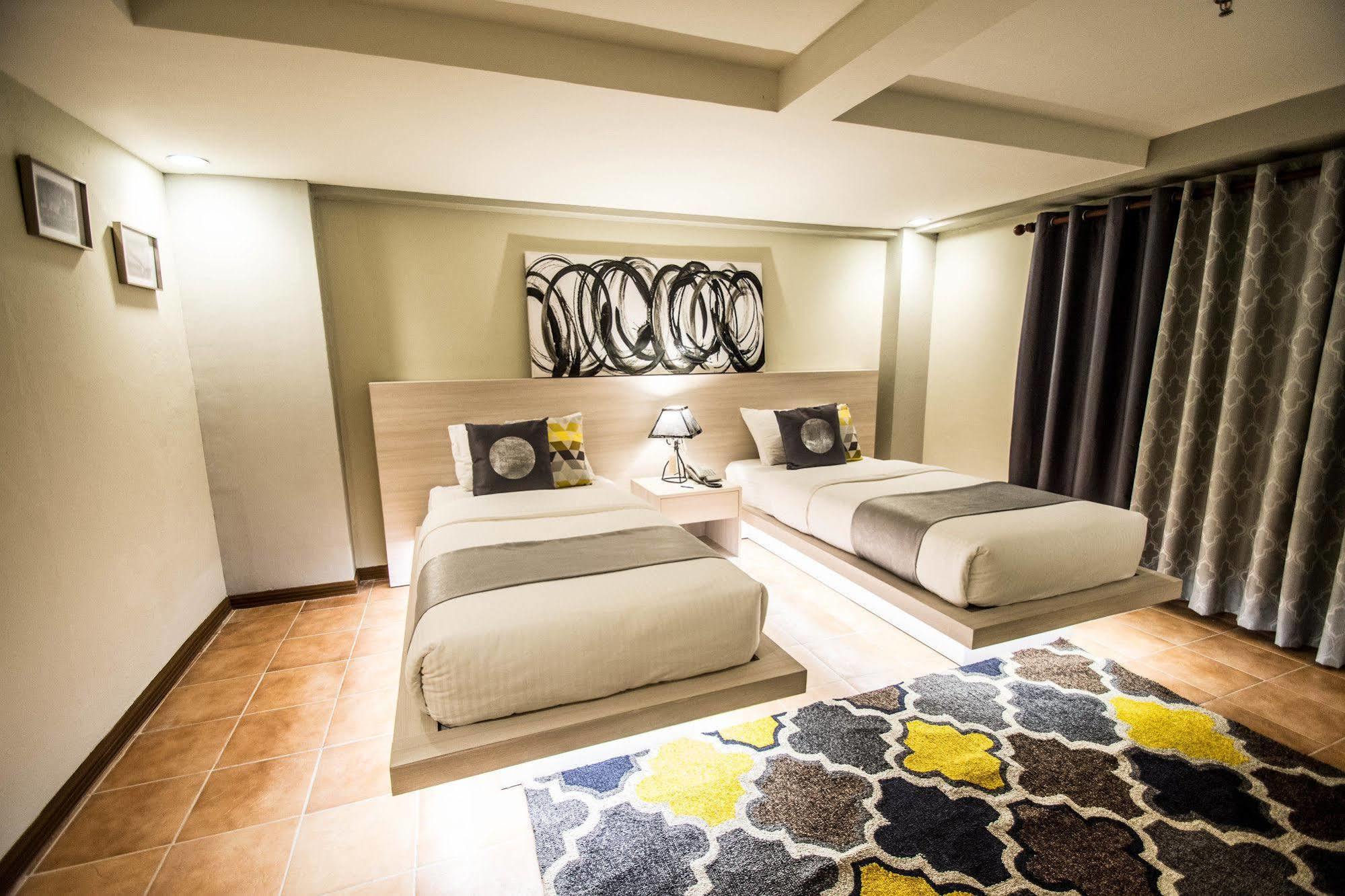 Butuan City Almont City Hotel מראה חיצוני תמונה