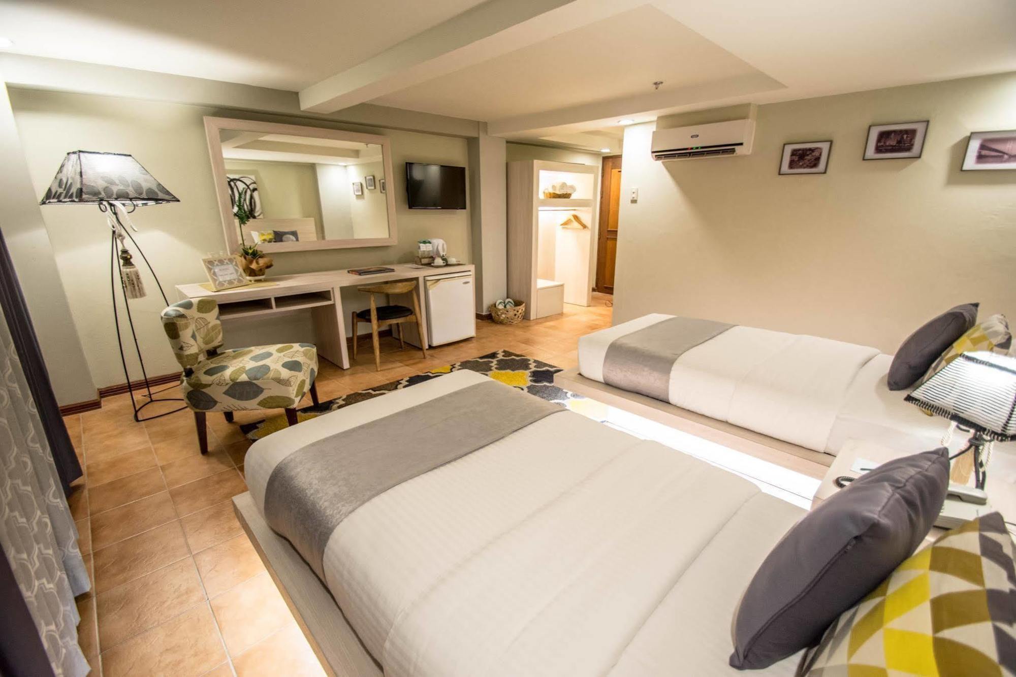 Butuan City Almont City Hotel מראה חיצוני תמונה
